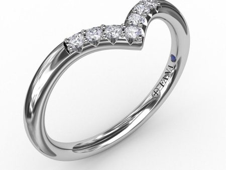 Fana Shared Prong Chevron Diamond Band 7316 Online Sale